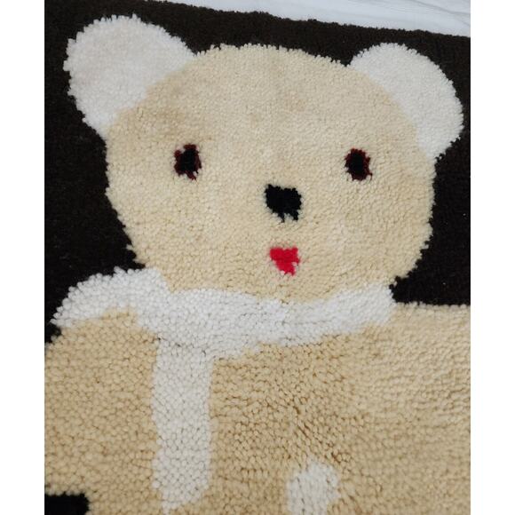 RUG/WALL HANGING-Latch Hook-Teddy Bear-Black Tan-34"X26" - Picture 2 of 9